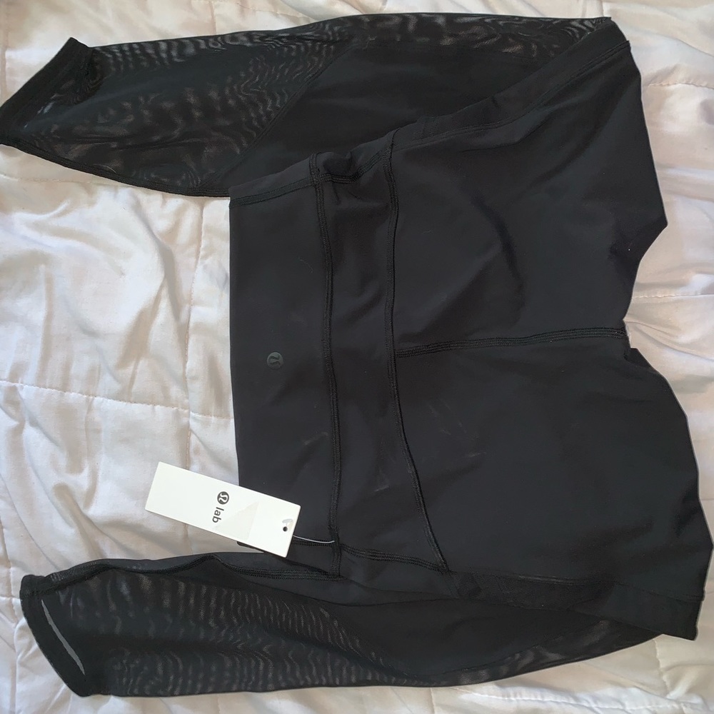 Lululemon Black Skip “Lab” Tight, Brand new w/ tag